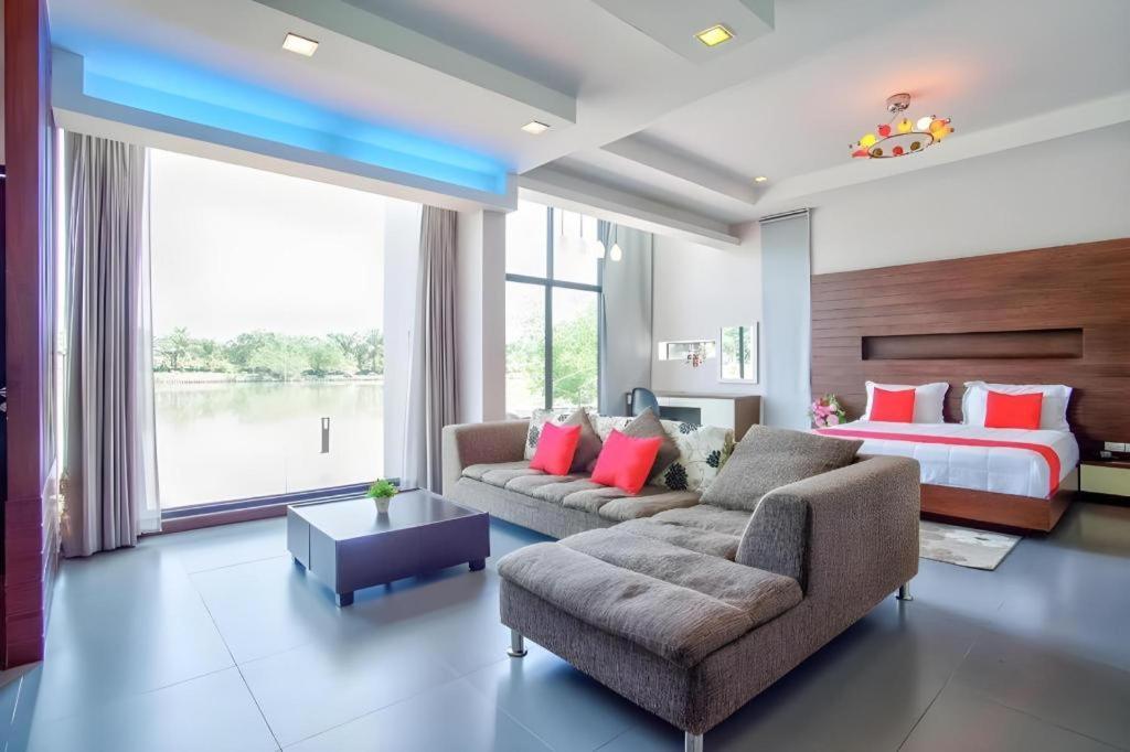 Thaiasia Goldensea Resort Аюттхая Экстерьер фото