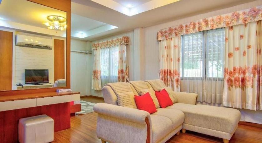 Thaiasia Goldensea Resort Аюттхая Экстерьер фото